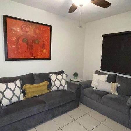 Casa Eliseos, A 5 Minutos De La Linea Fronteriza Villa Nogales  Dış mekan fotoğraf
