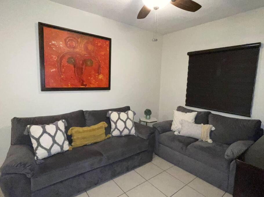Casa Eliseos, A 5 Minutos De La Linea Fronteriza Villa Nogales  Dış mekan fotoğraf